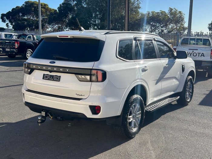 2023 Ford Everest Ambiente