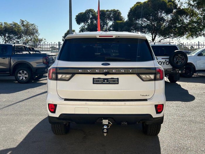 2023 Ford Everest Ambiente