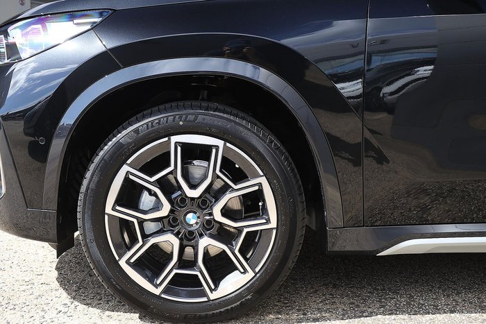 2025 BMW X1 xDrive20i