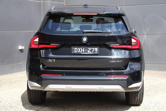 2025 BMW X1 xDrive20i