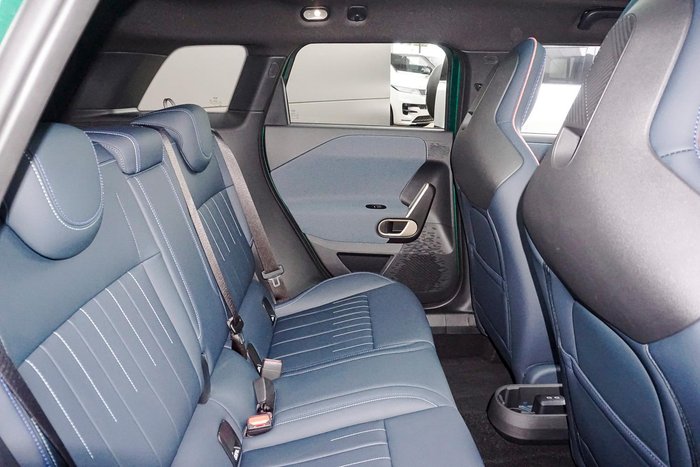 2025 MINI Aceman SE Favoured