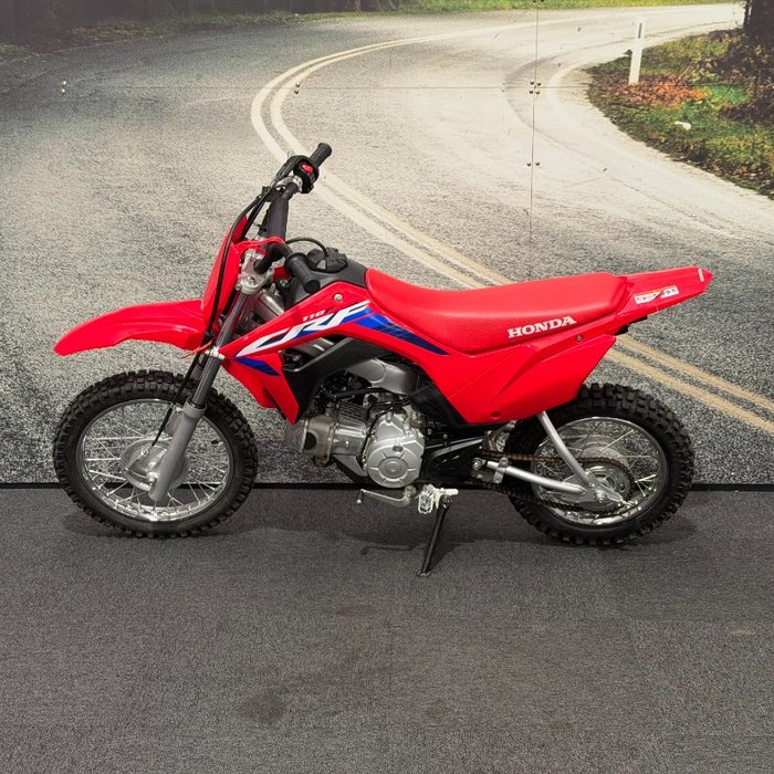 2022 Honda CRF110F Red