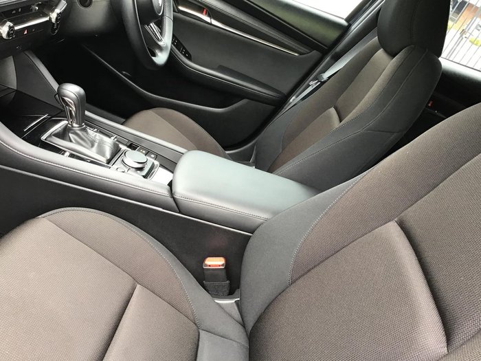 2019 Mazda 3 G20 Evolve