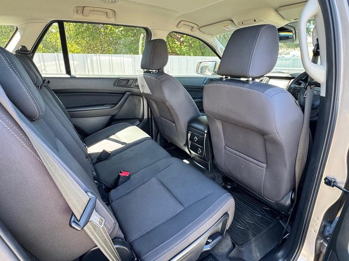 2022 Ford Everest Ambiente