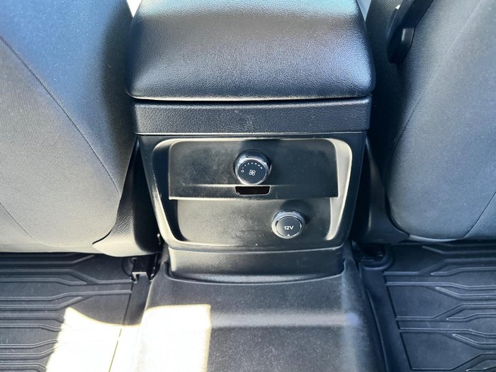 2022 Ford Everest Ambiente