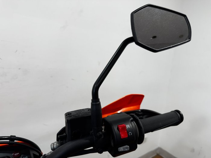 2024 Ktm 690 SMC R ORANGE