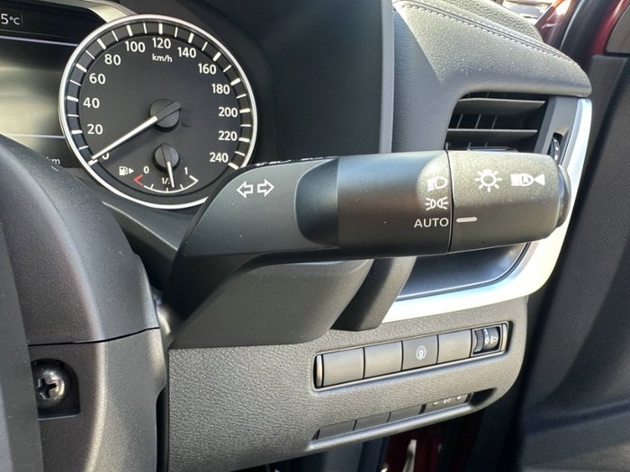 2026 Nissan X-TRAIL ST