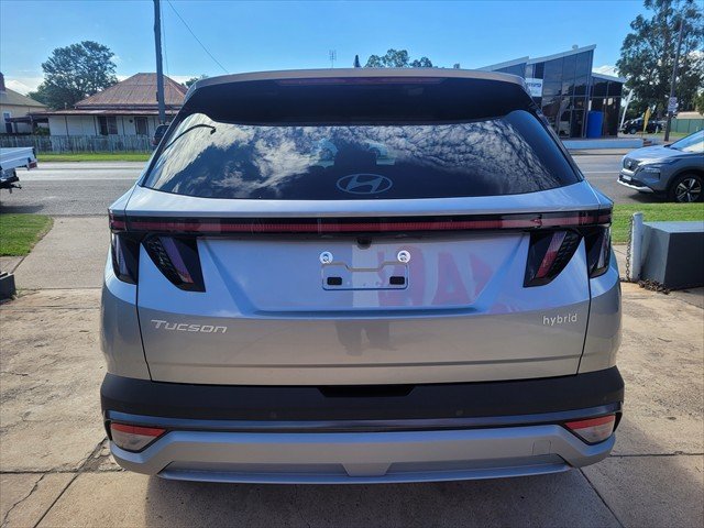 2026 Hyundai Tucson Hybrid Premium