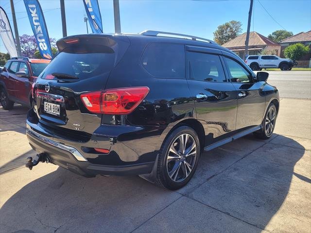 2017 Nissan Pathfinder Ti