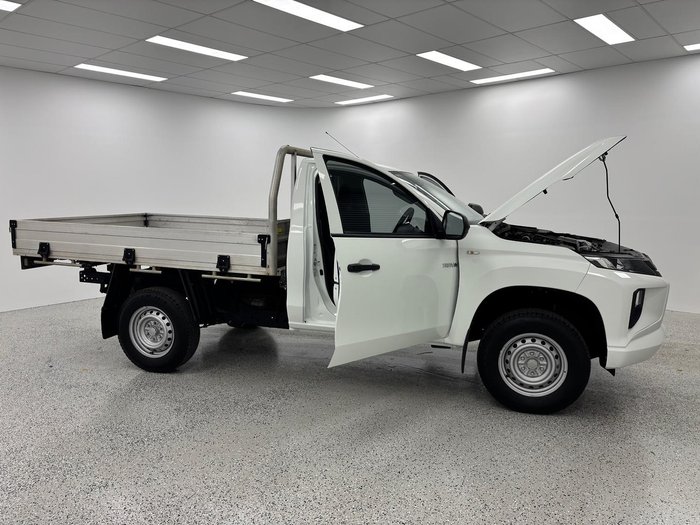 2021 Mitsubishi Triton GLX MR MY21 4x2 White