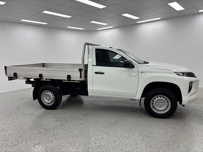 2021 Mitsubishi Triton GLX MR MY21 4x2 White