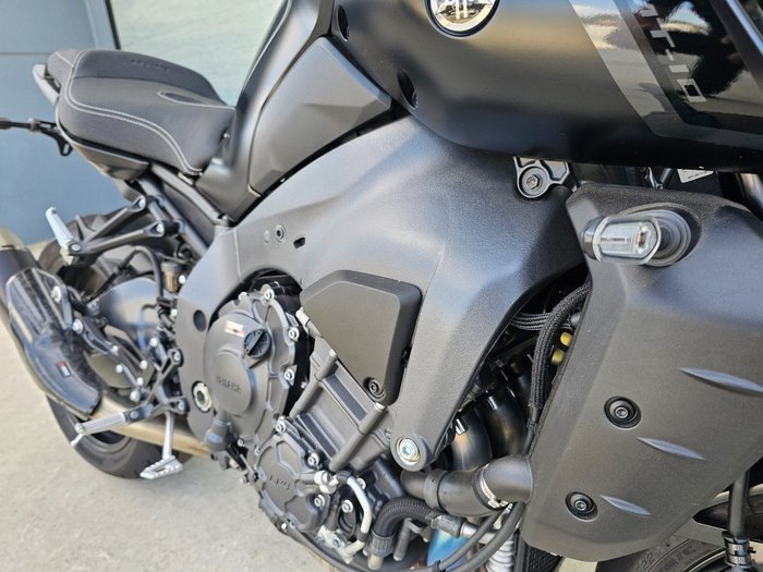 2022 Yamaha MT-10A Black