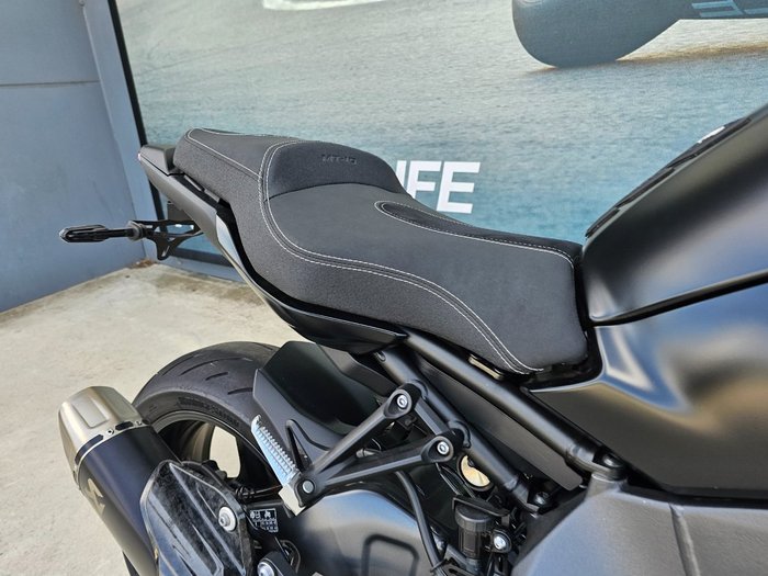 2022 Yamaha MT-10A Black