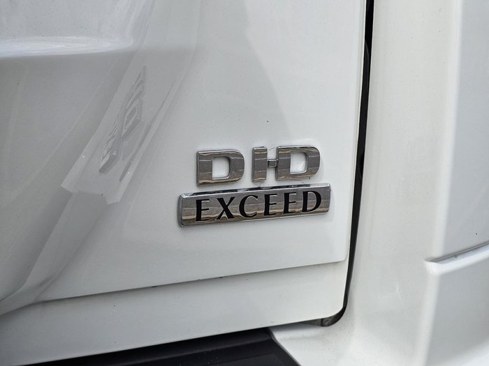 2016 Mitsubishi Pajero Exceed