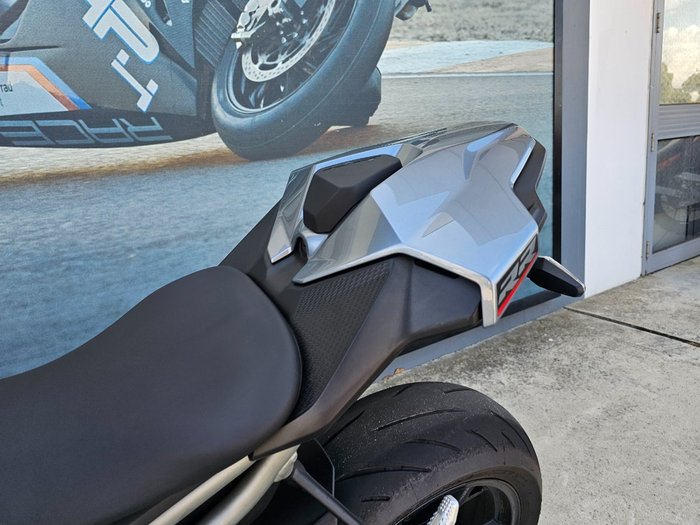 2025 BMW Motorrad S 1000 RR SPORT GREY