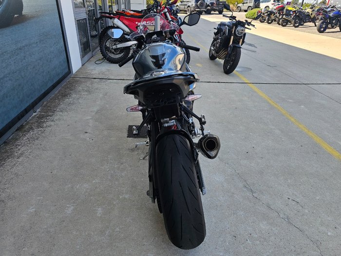 2025 BMW Motorrad S 1000 RR SPORT GREY