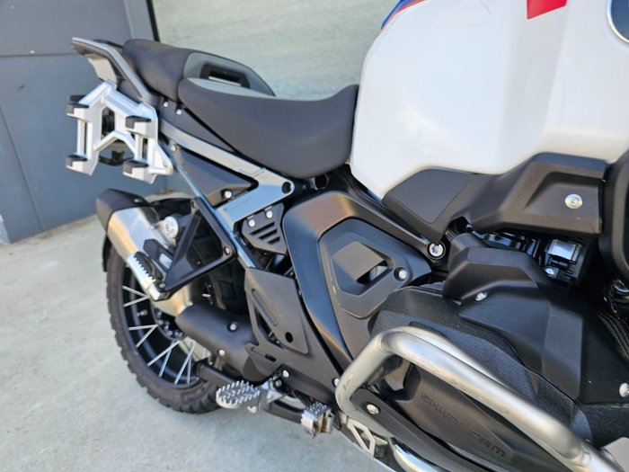 2025 BMW Motorrad 2025 Bmw 1300CC R 1300 GS Adventure Blue