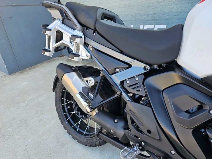 2025 BMW Motorrad 2025 Bmw 1300CC R 1300 GS Adventure Blue