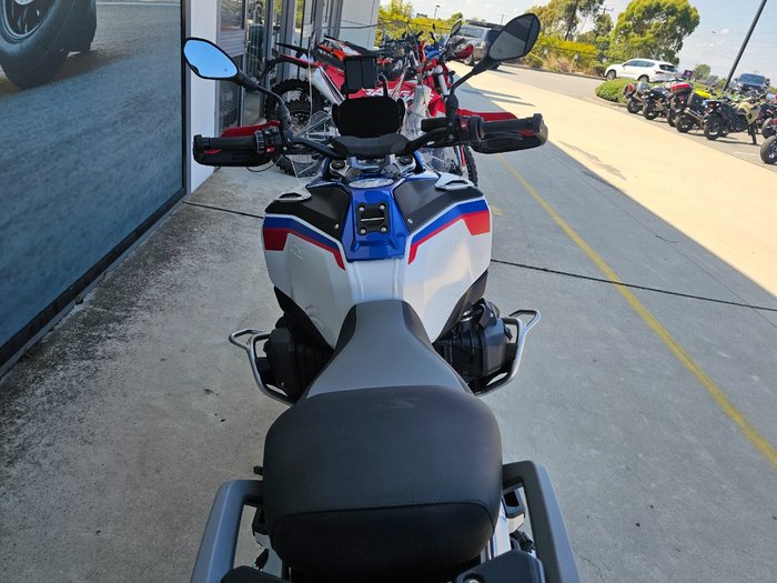 2025 BMW Motorrad 2025 Bmw 1300CC R 1300 GS Adventure Blue