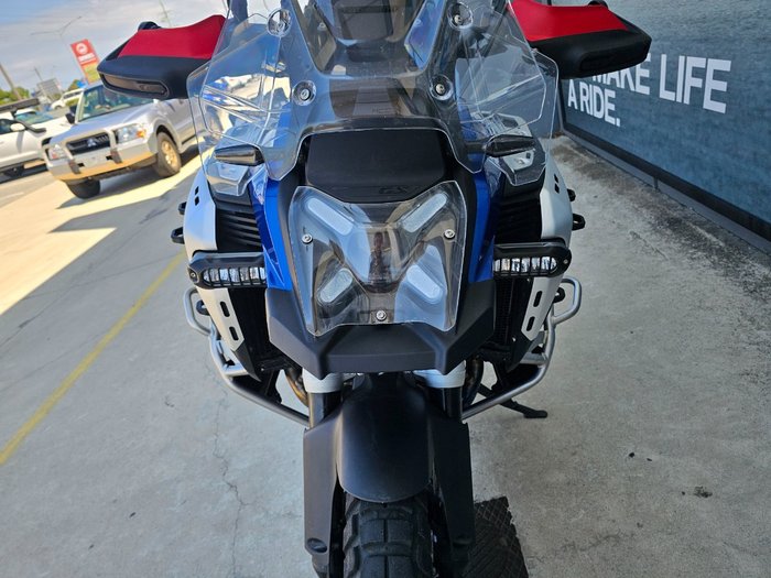 2025 BMW Motorrad 2025 Bmw 1300CC R 1300 GS Adventure Blue