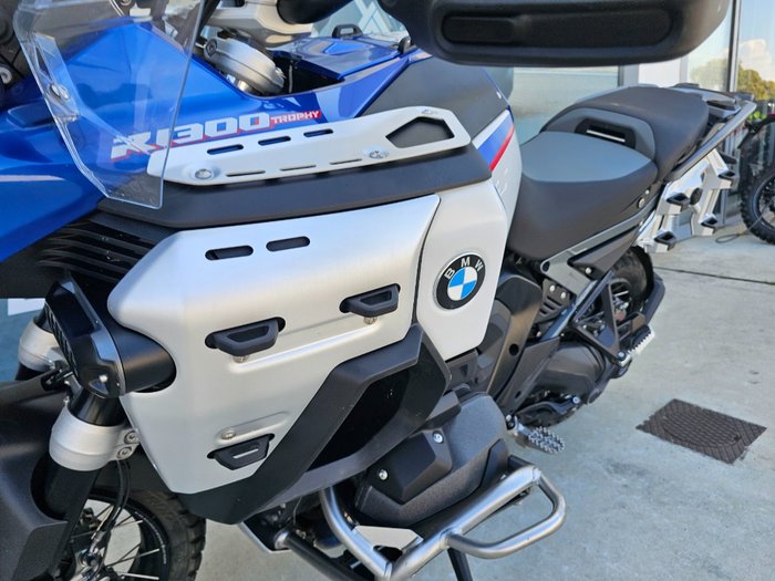 2025 BMW Motorrad 2025 Bmw 1300CC R 1300 GS Adventure Blue