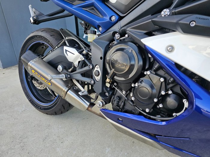 2015 Triumph DAYTONA 675 White