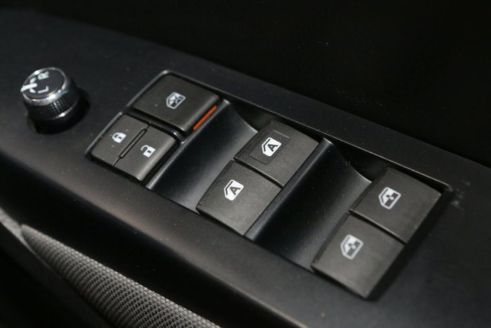 2017 Toyota Kluger GX