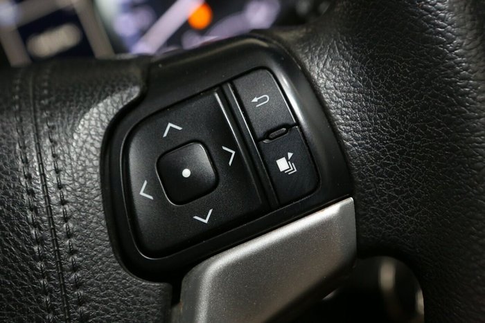 2017 Toyota Kluger GX