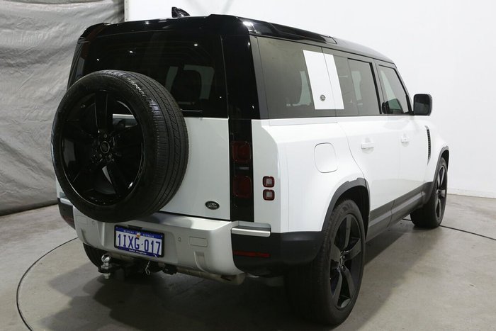 2020 Land Rover Defender 110 P400 SE