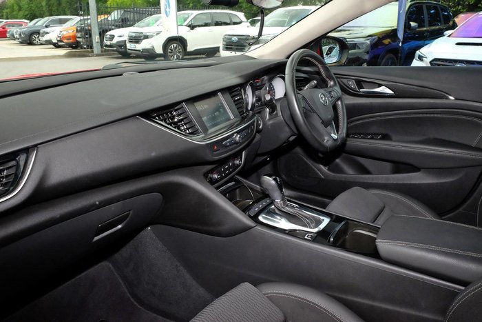 2018 Holden Commodore RS