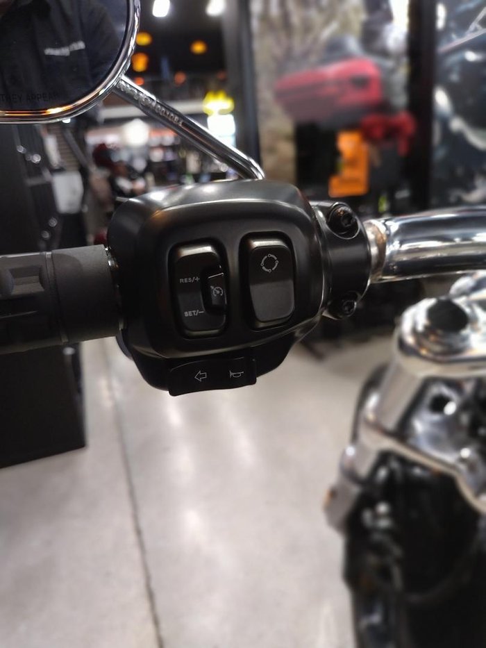 2025 Harley-Davidson Breakout 117 (FXBR) Softail Black