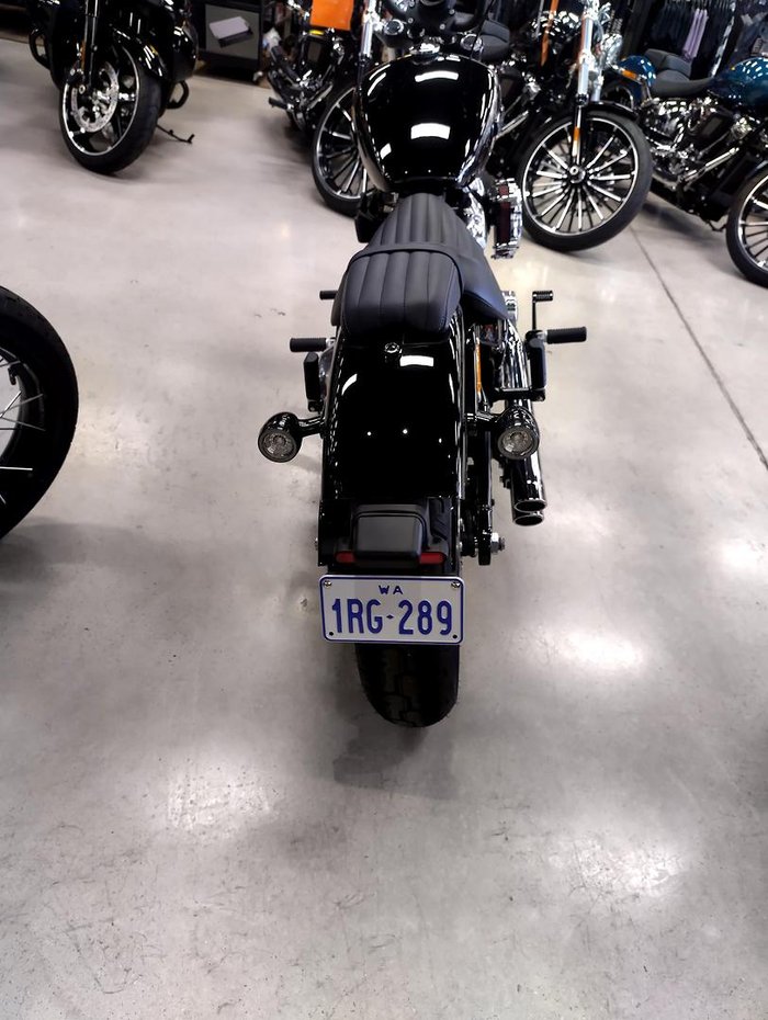 2025 Harley-Davidson Breakout 117 (FXBR) Softail Black