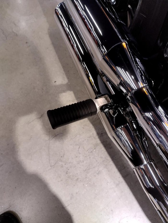 2025 Harley-Davidson Breakout 117 (FXBR) Softail Black