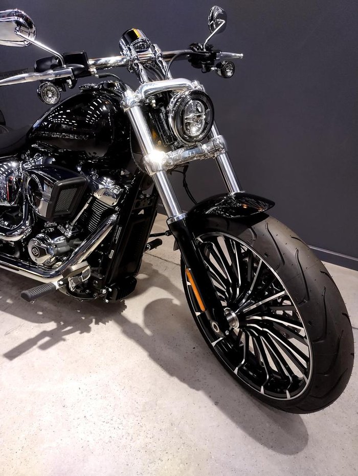 2025 Harley-Davidson Breakout 117 (FXBR) Softail Black