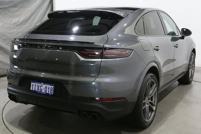 2022 Porsche Cayenne