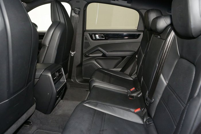 2022 Porsche Cayenne