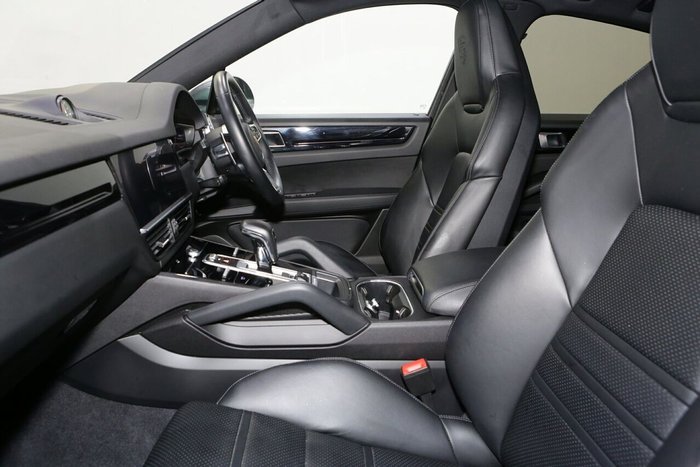 2022 Porsche Cayenne