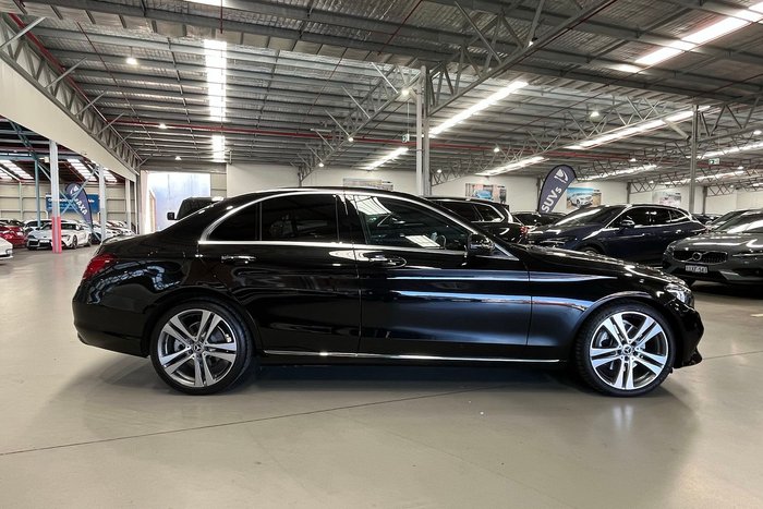 2019 Mercedes-Benz C-Class C300