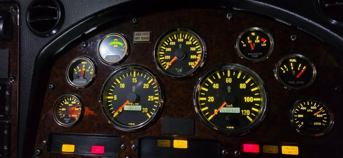 2018 Kenworth T909 T909 