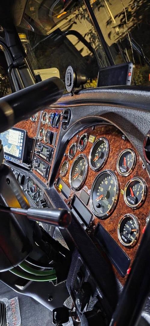 2018 Kenworth T909 T909 