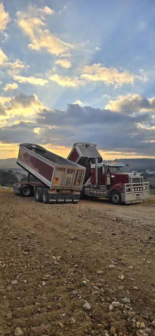 2018 Kenworth T909 T909 