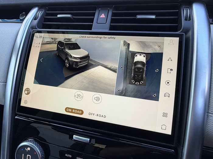 2023 Land Rover Discovery D300 R-Dynamic SE