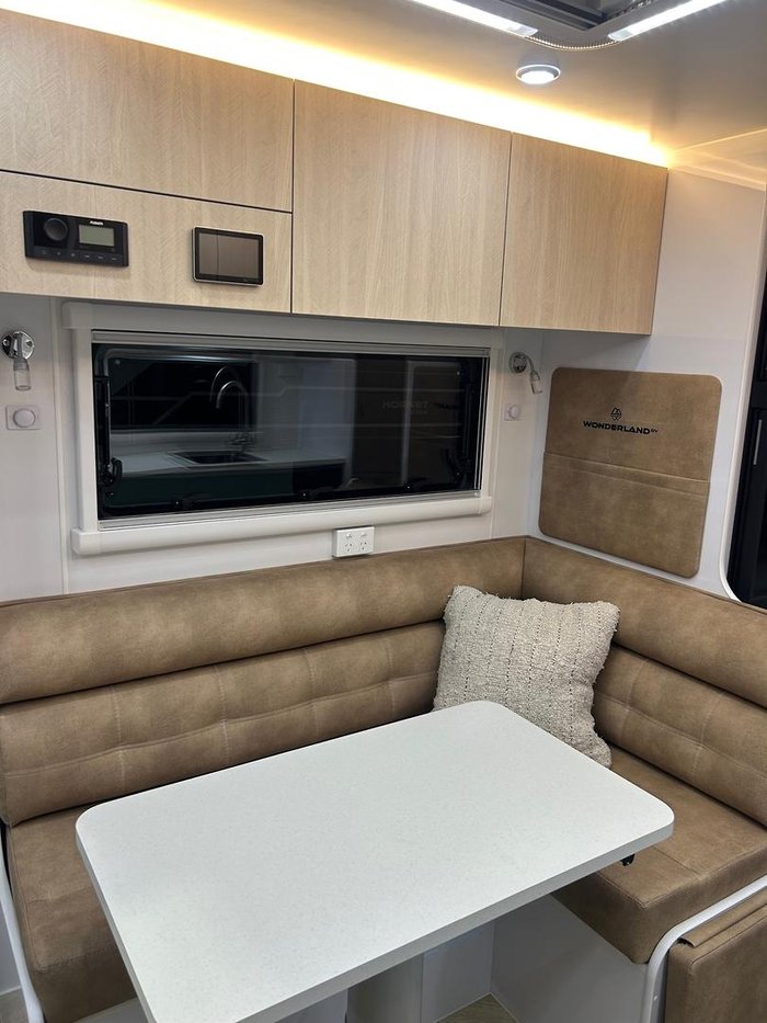 2026 Wonderland RV Amaroo Quad Bunk