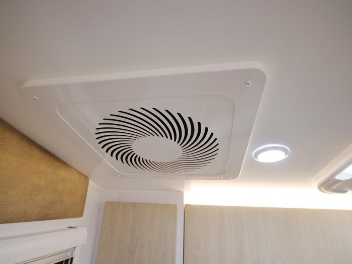 2026 Wonderland RV Amaroo Quad Bunk