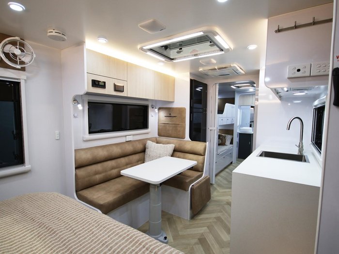 2026 Wonderland RV Amaroo Quad Bunk