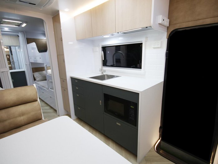 2026 Wonderland RV Amaroo Quad Bunk