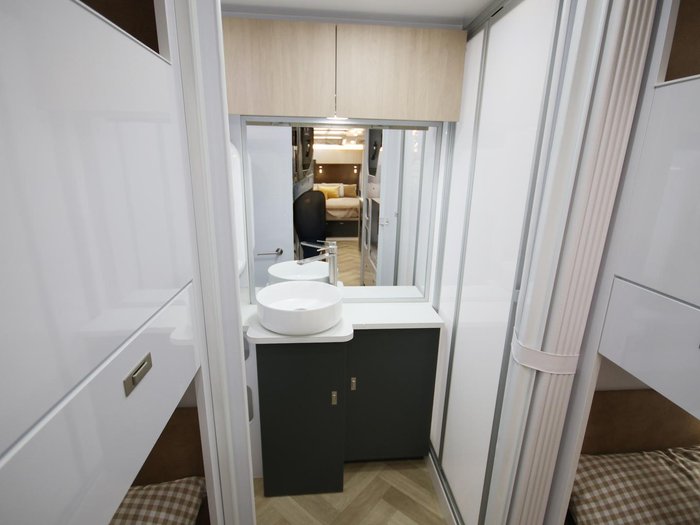 2026 Wonderland RV Amaroo Quad Bunk