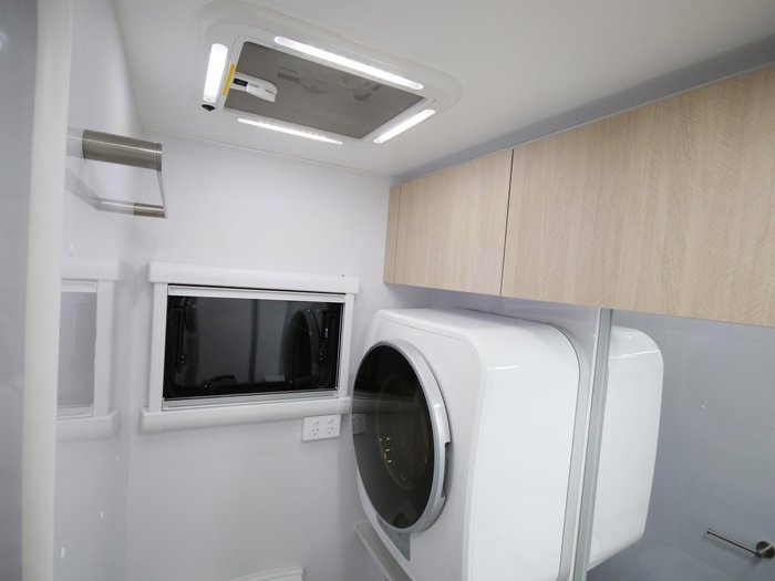 2026 Wonderland RV Amaroo Quad Bunk