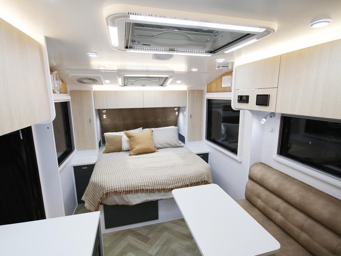 2026 Wonderland RV Amaroo Quad Bunk