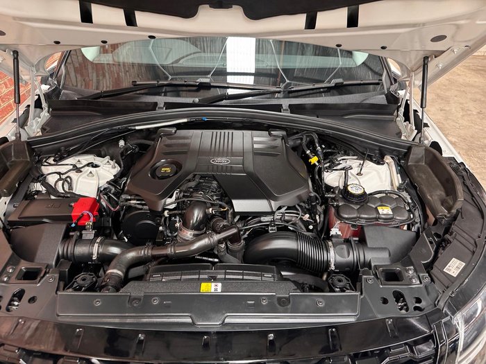 2018 Land Rover Range Rover Velar D300 HSE L560 MY18 AWD White